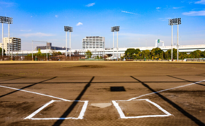 潮見野球場・庭球場